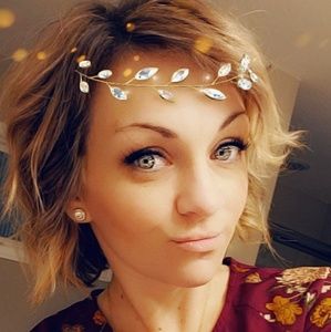 Meet your Posher, Lindsey